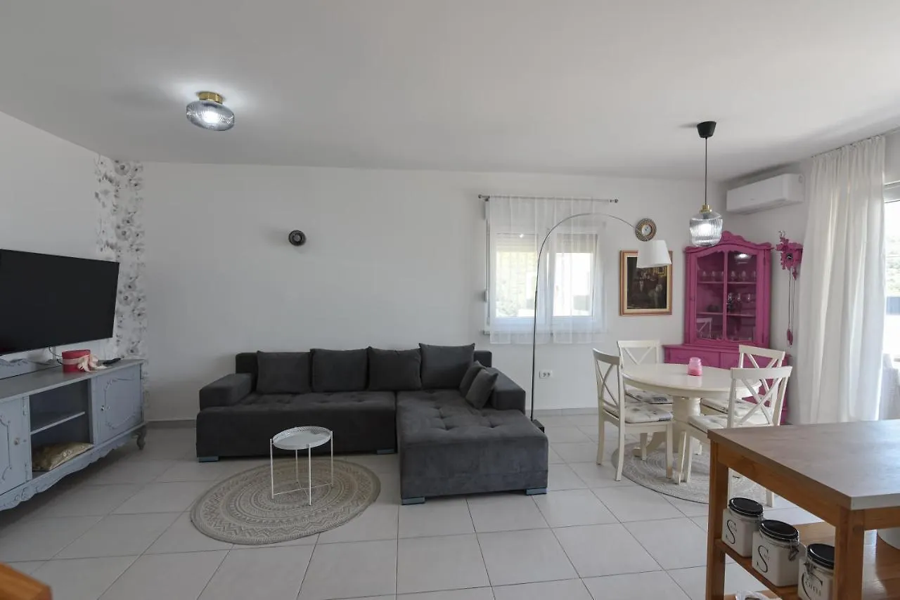 Melimar Apartment Icici Croatia